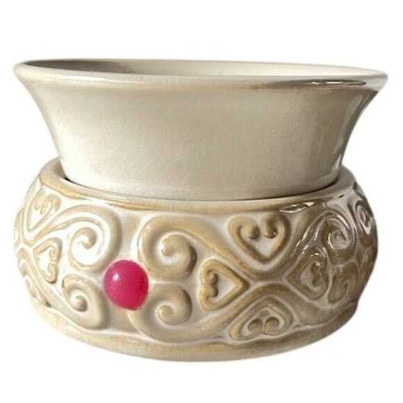 Ceramic Electric Fragramce Wax Tart Warmer With Heart Design & Removable Dish - Picture 1 of 6